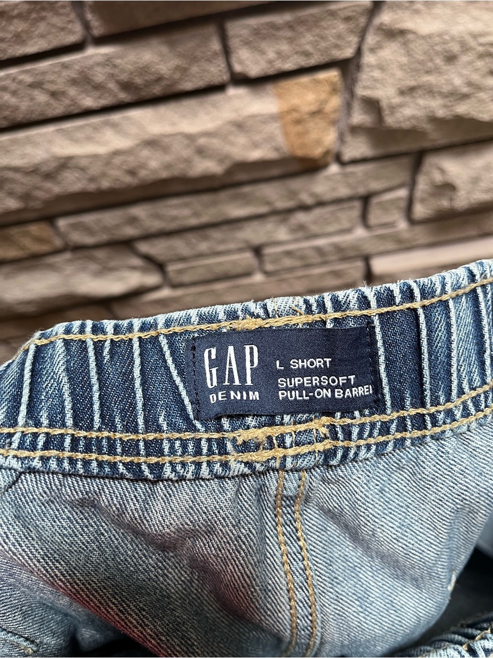 GAP Supersoft Pull On Barrel Leg Jean Light Wash Size large short - Picture 7 of 11
